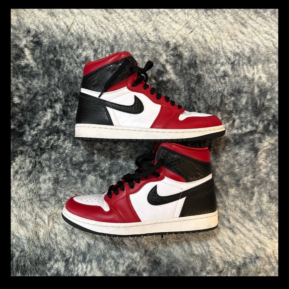 Air Jordan 1 Retro High OG ‘Satin Red’ Black and Red Sneakers